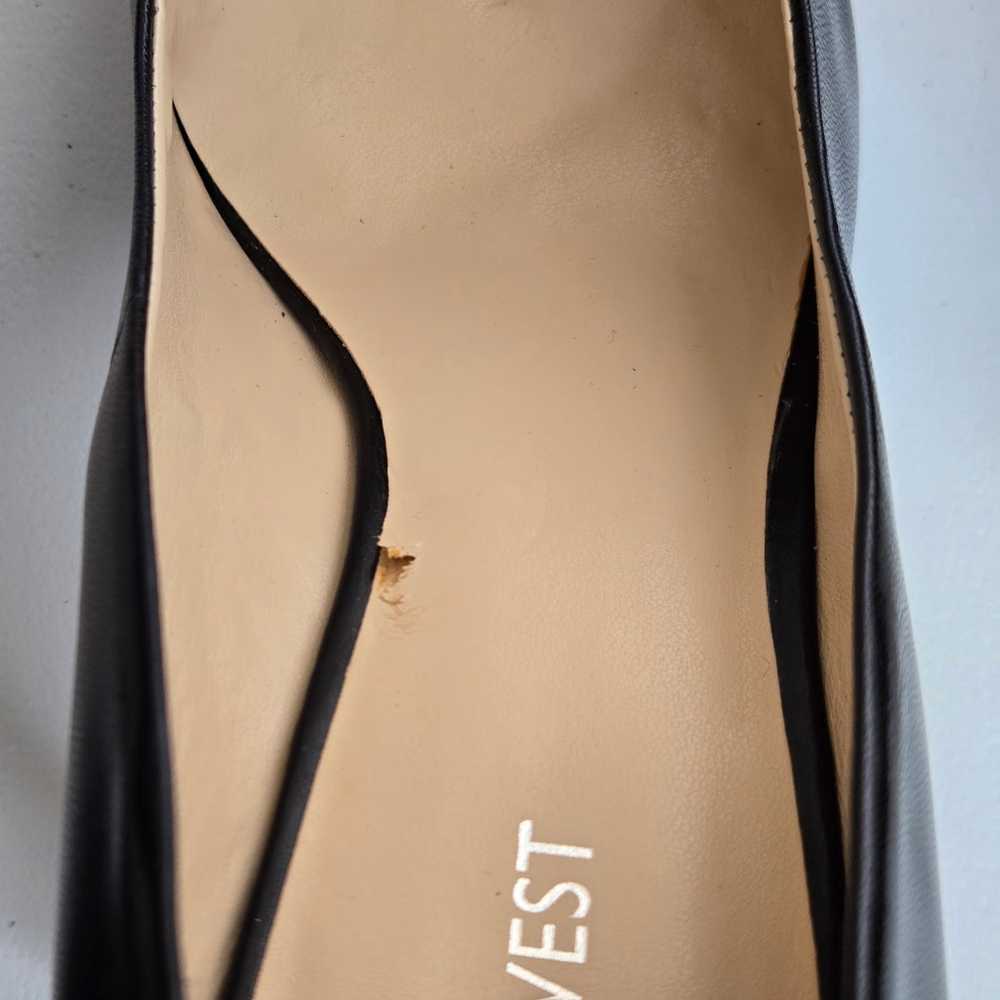 Nine West Handjive Almond Toe Black Leather 4" Pumps Heels Size 10 - Picture 9 of 10